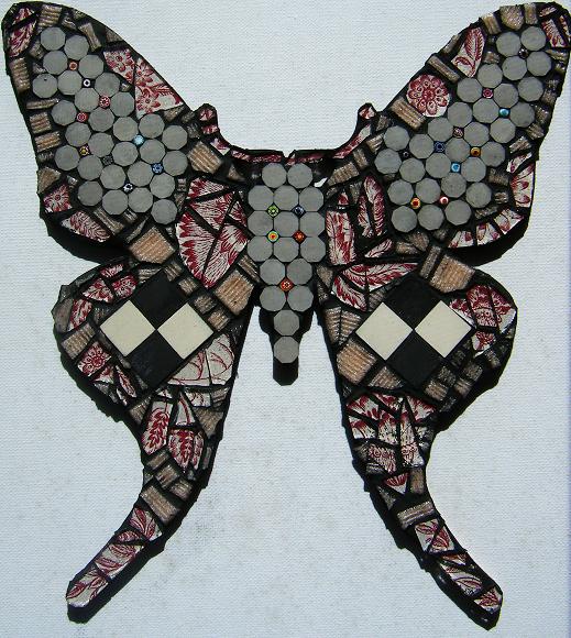 39-mariposa-dm-decorada-con-mosaico-ceramico-mv-mariposa-dm-mosaico-vintage